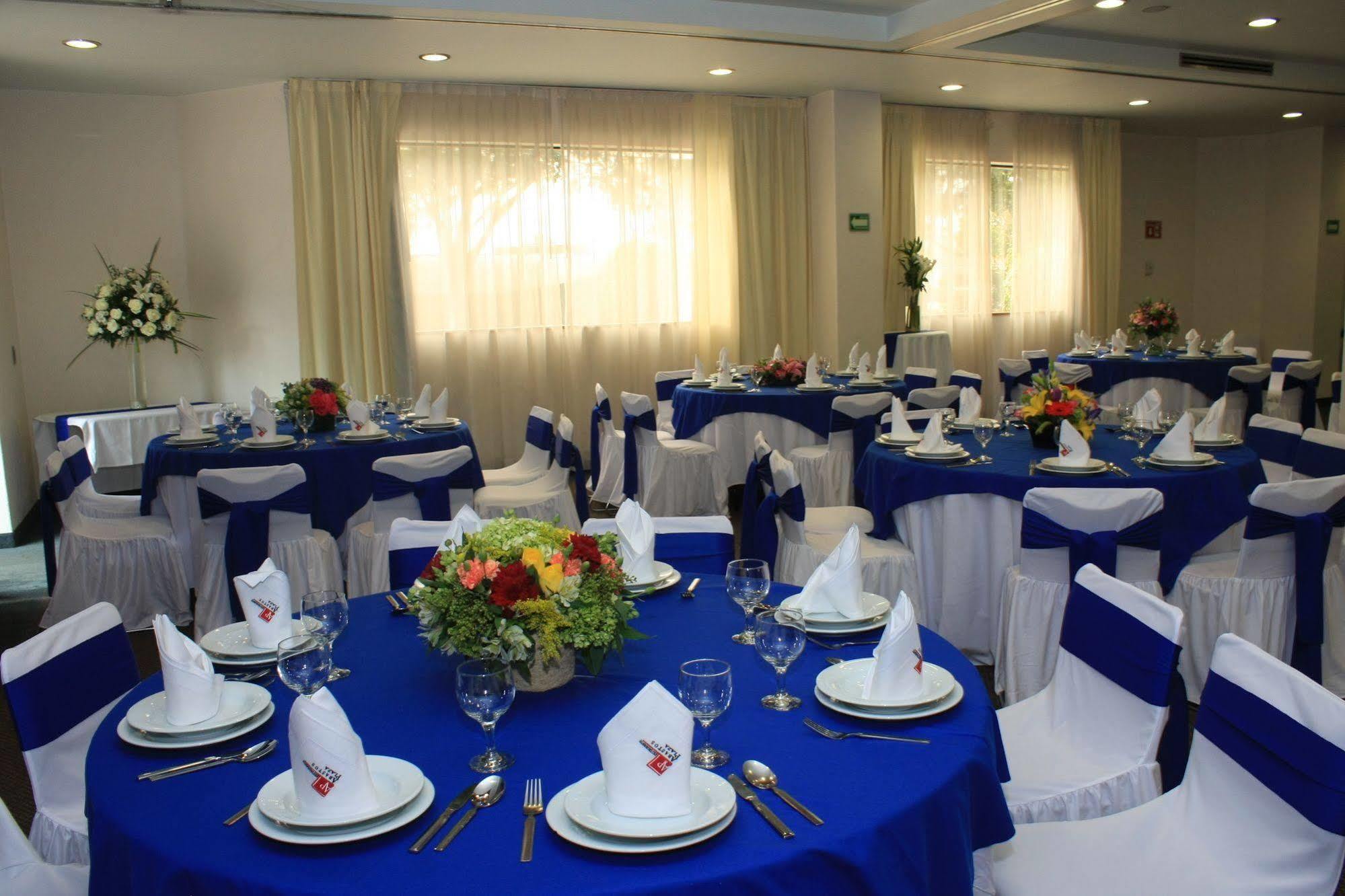 Hotel Abastos Plaza Mexikóváros Kültér fotó